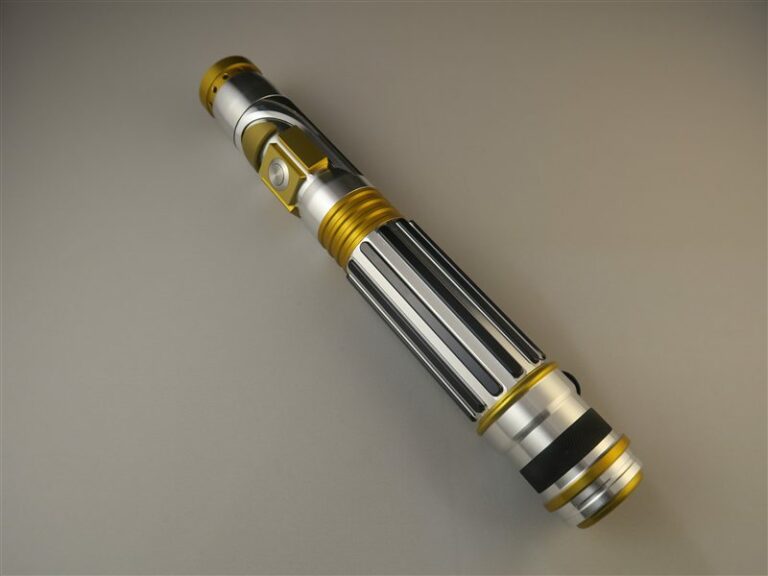 Electrum Wind Custom Lightsaber