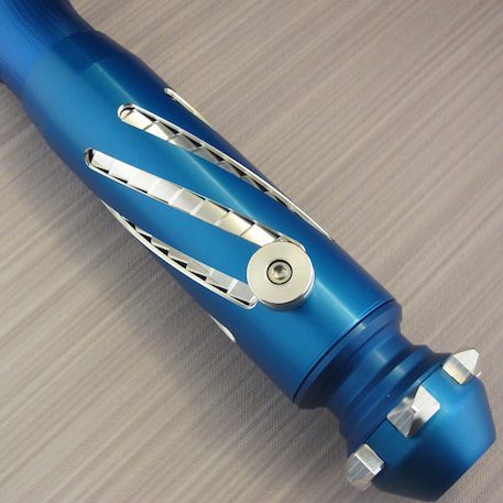 The Azure Mantis Pommel Spiked Pommel