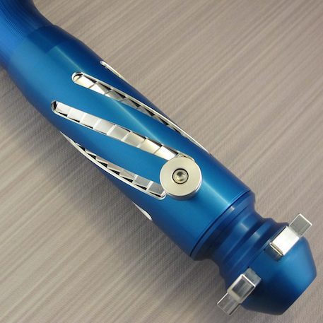 The Azure Mantis Pommel Squared Pommel