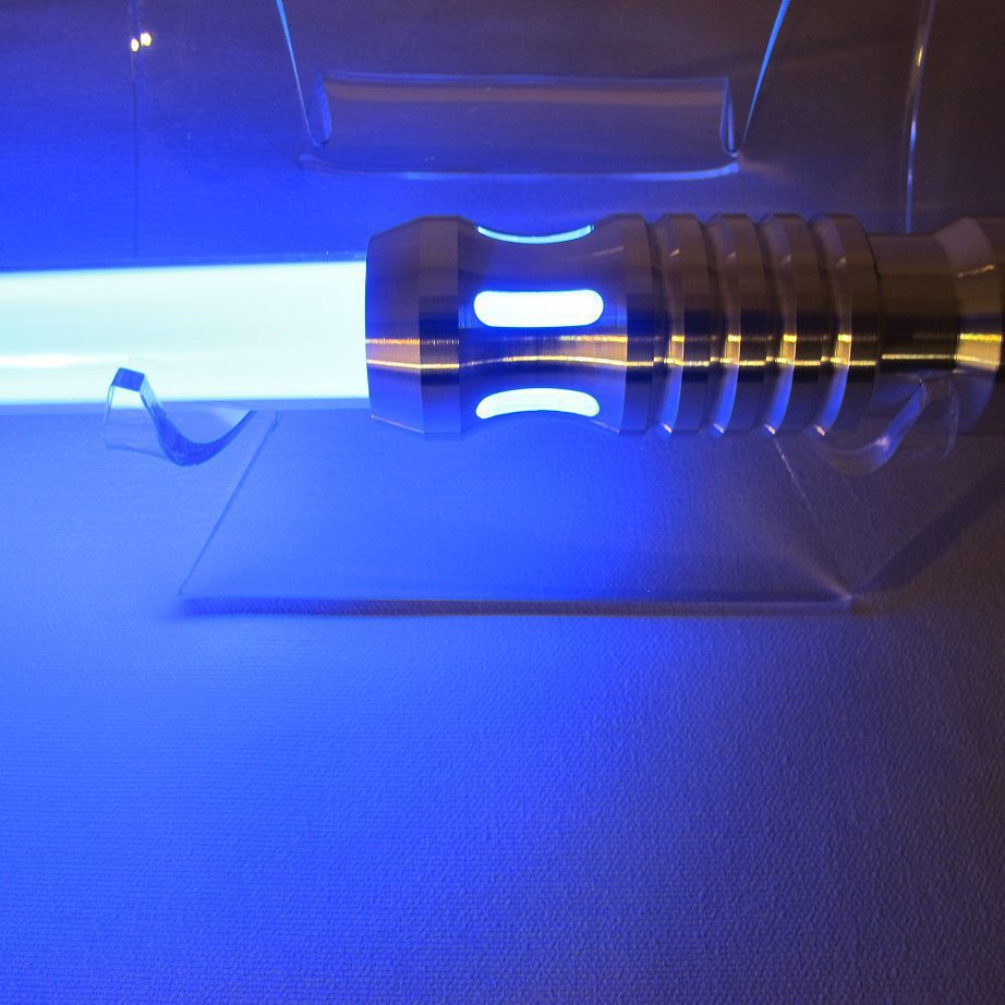 Aeon v4 Illuminated Windows