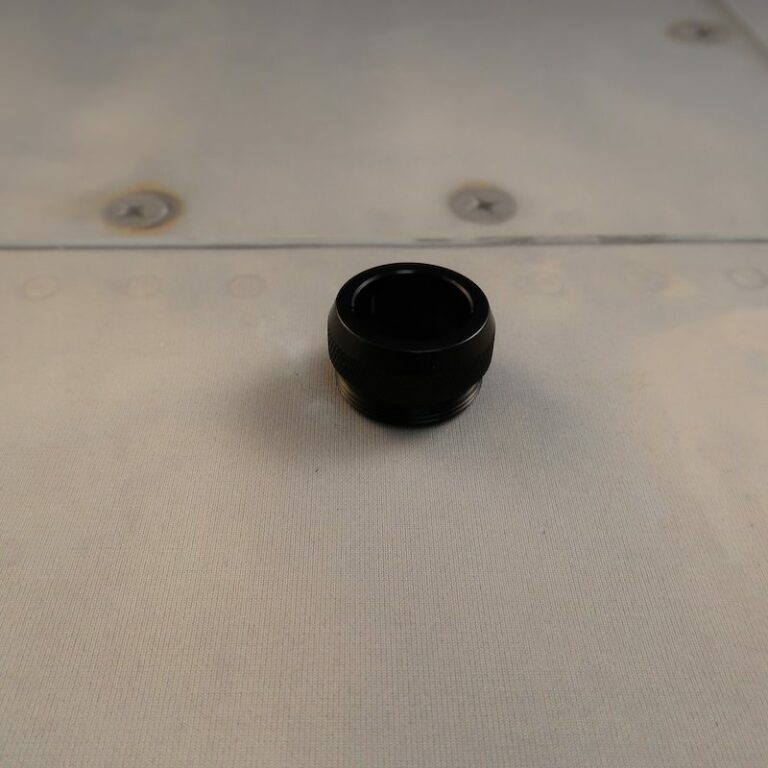 Lightsaber Dominix v4 Pommel Vented Bottom Part