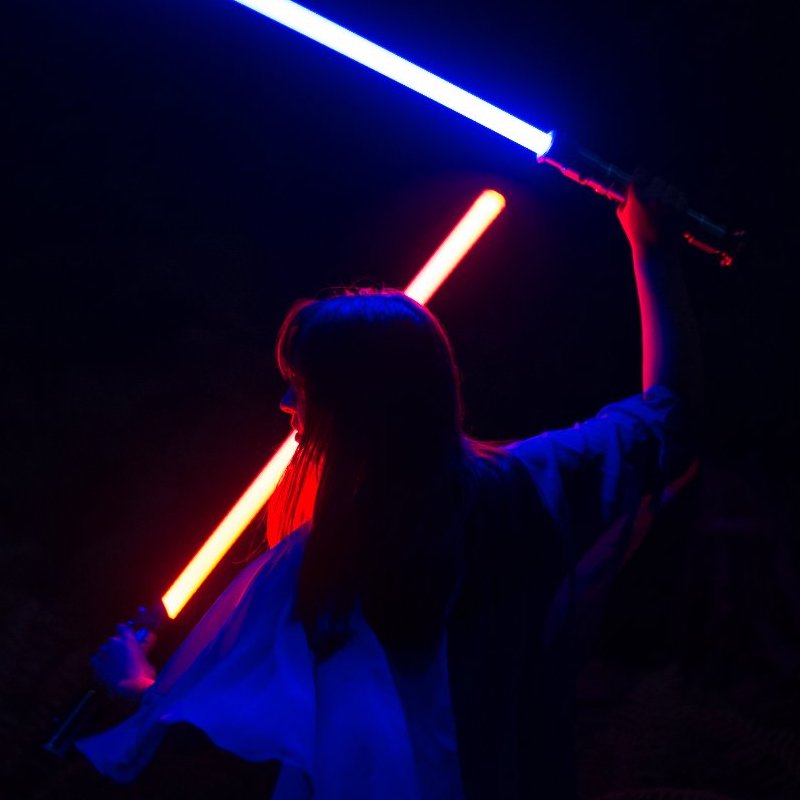 Female Jedi cosplayer